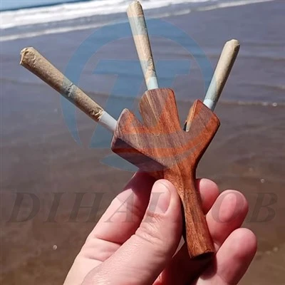 5\/3\/2 Opis drvenog držača cigareta cijevi